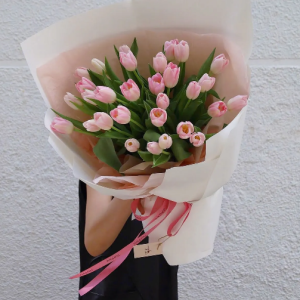 Bó Tulip Hồng Pastel